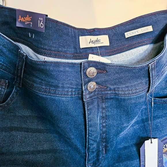 Angel's forever young curvy denim capris, medium wash, size 16 - Picture 4 of 8